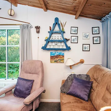 2 Person In Σπίτι διακοπών *