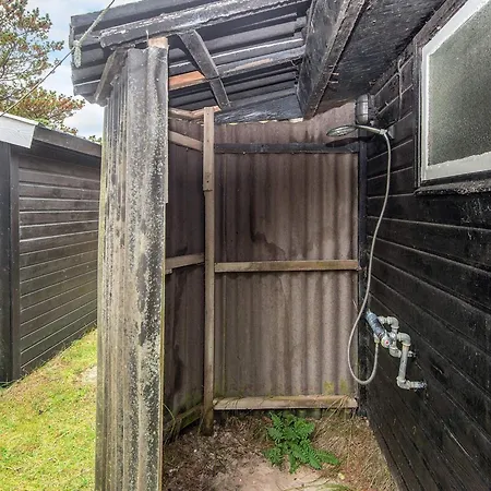 2 Person In Фанё