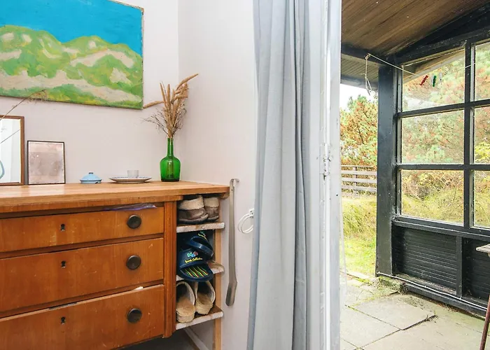 2 Person In Nyaraló *