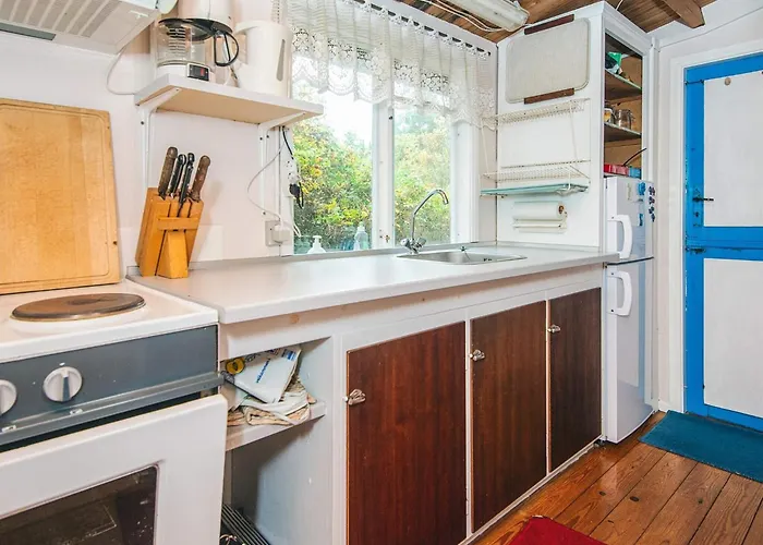 2 Person In Дом отдыха